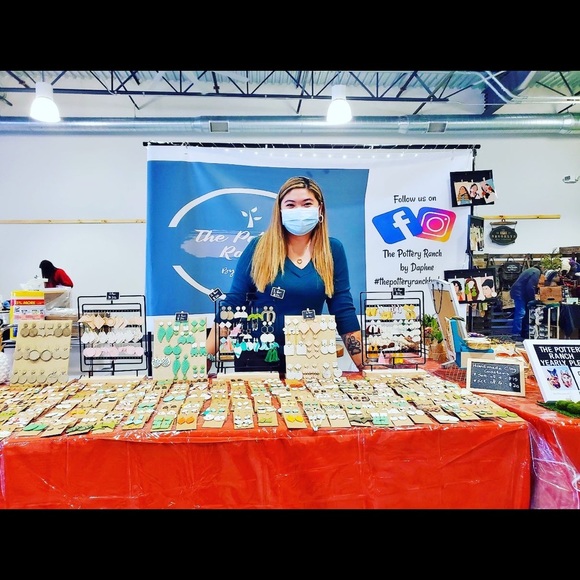 Meet your Posher, Daphne kim - Picture 4 of 9